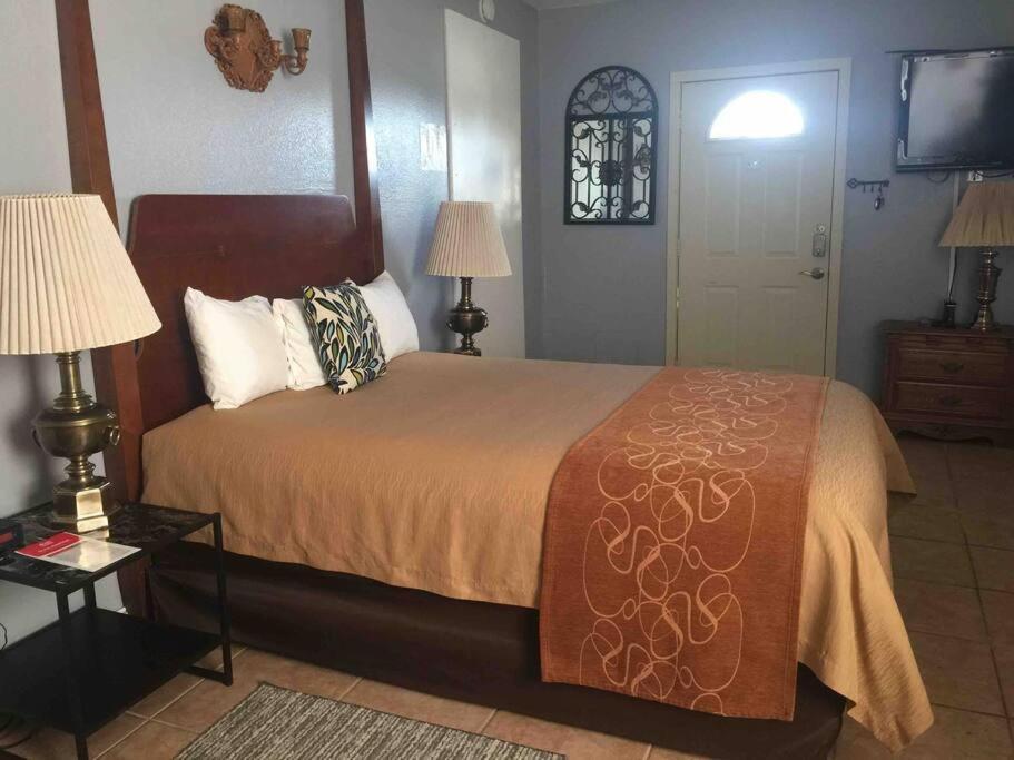 A Smaller Piece Of Heaven, Near By Lackland Afb San Antonio Exterior foto